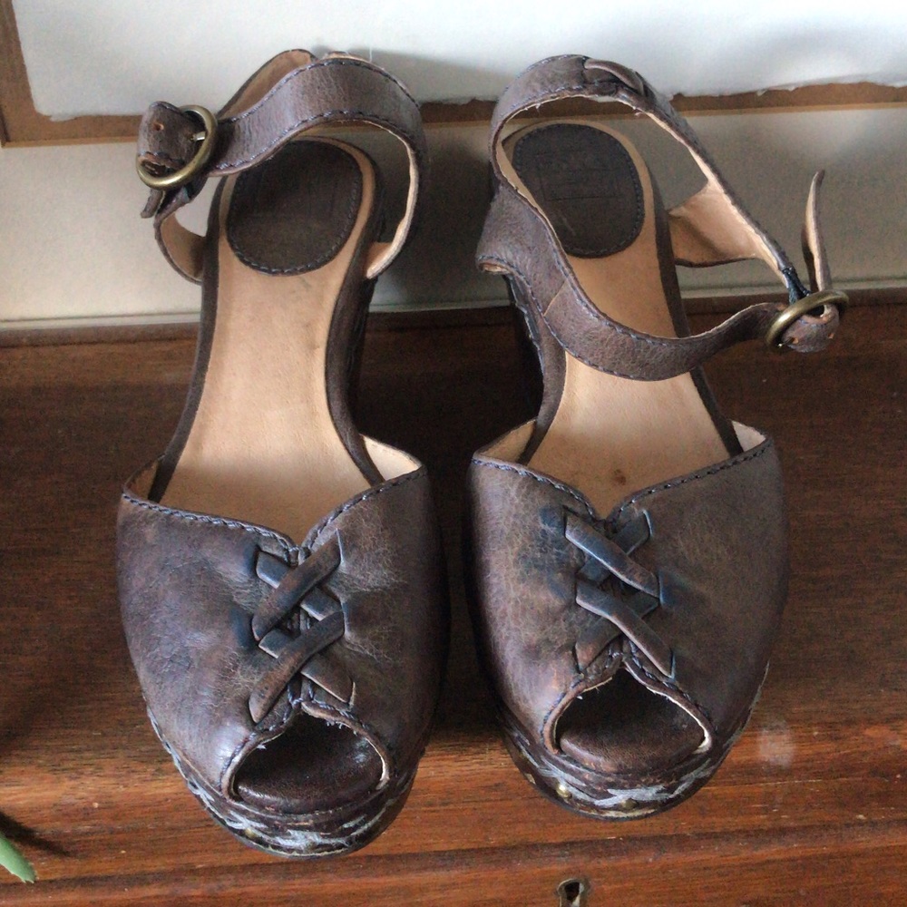 Frye Blair lace up peep up toe ankle grey leather wedge sandals size 7.5